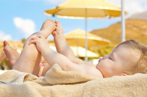 shutterstock_baby sunbathing