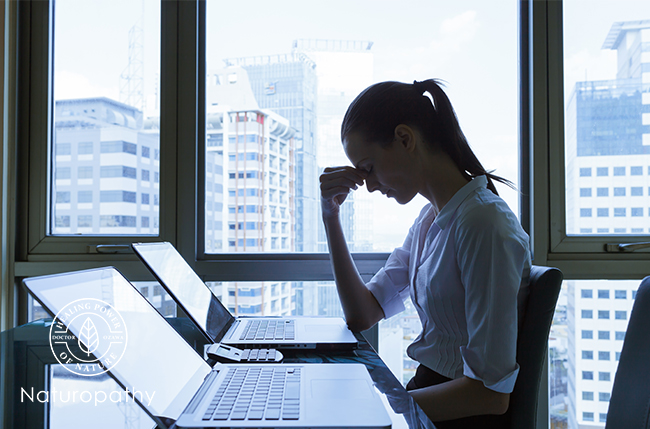 woman stressed out-eyecatch-cortisol